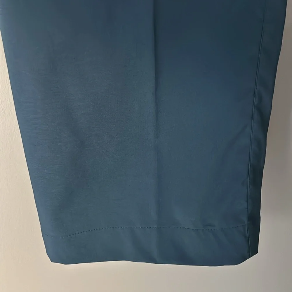 NIKE GOLF TOUR PERFORMANCE Men’s Teal Dri-Fit Tee Pocket Pants